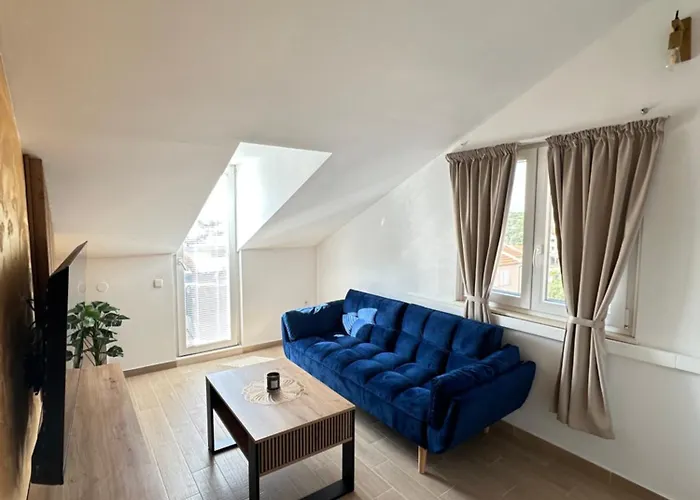 Maky * بيوغْغاد نا موغو