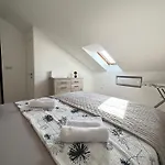 Apartment Maky