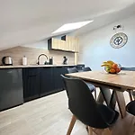 Maky Apartment *